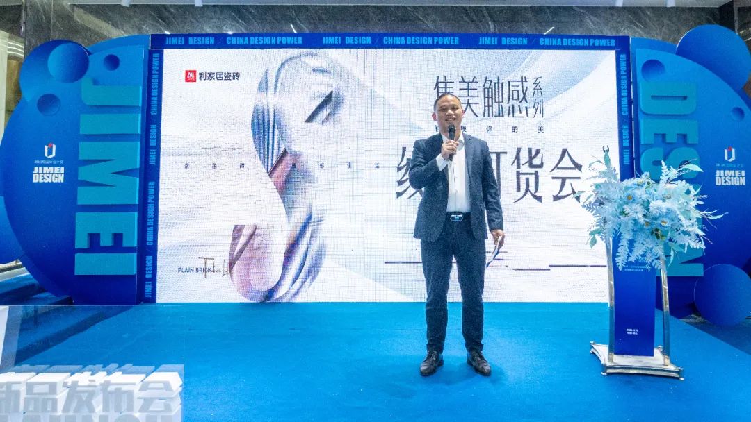 1640836791199960.jpg 56c247b133e74c6817a34985f2499a52.jpg